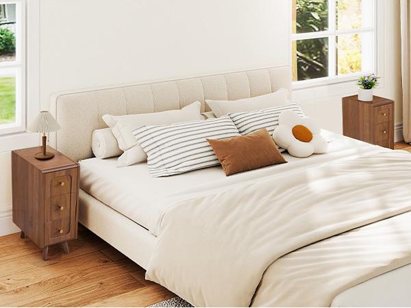 Giratree Small Nightstand with 3 Drawers, Narrow Bedside Table Vintage Skinny Night Stand with Storage, Wood Slim Side Table for Bedroom, Small Spaces, Living Room