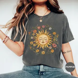 Comfort Colors Boho Spiritual Sun T-Shirt, Cute Bohemian Tee, Celestial Hippie Clothing, Vintage Women Clothing, Hippy Clothes, Chic Style, Floral Outfit