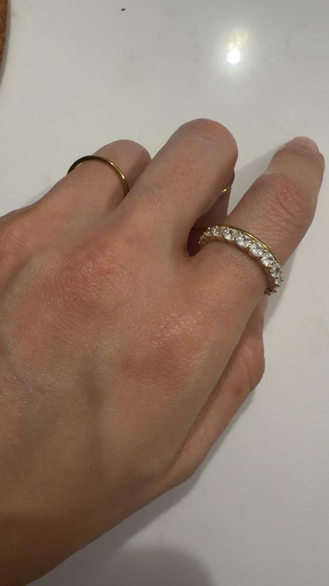 Item: Yellow Gold, 7