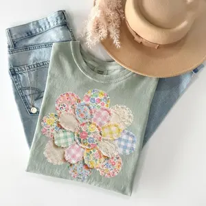 Comfort Colors Faux Quilted Patchwork Daisy Shirt Floral Graphic Tee Vintage Aesthetic Flower Top Cottagecore Patchwork Shirt Spring Shirt