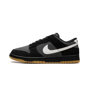 Dunk Low SE "Black Grey Gum" HQ1931 001