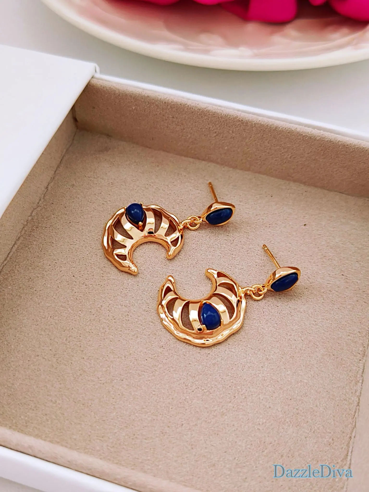All-over S925 sterling silver plated with 18k gold｜Lapis Lazuli Earrings
