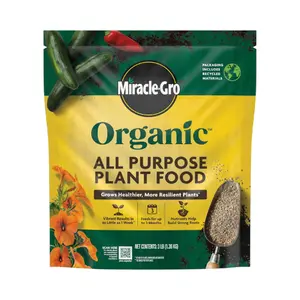 Miracle-Gro Organic All Purpose Plant Food, for Outdoor Container and In-Ground Plants, Feeds for up to 3 Months, OMRI Listed, 3 lb.