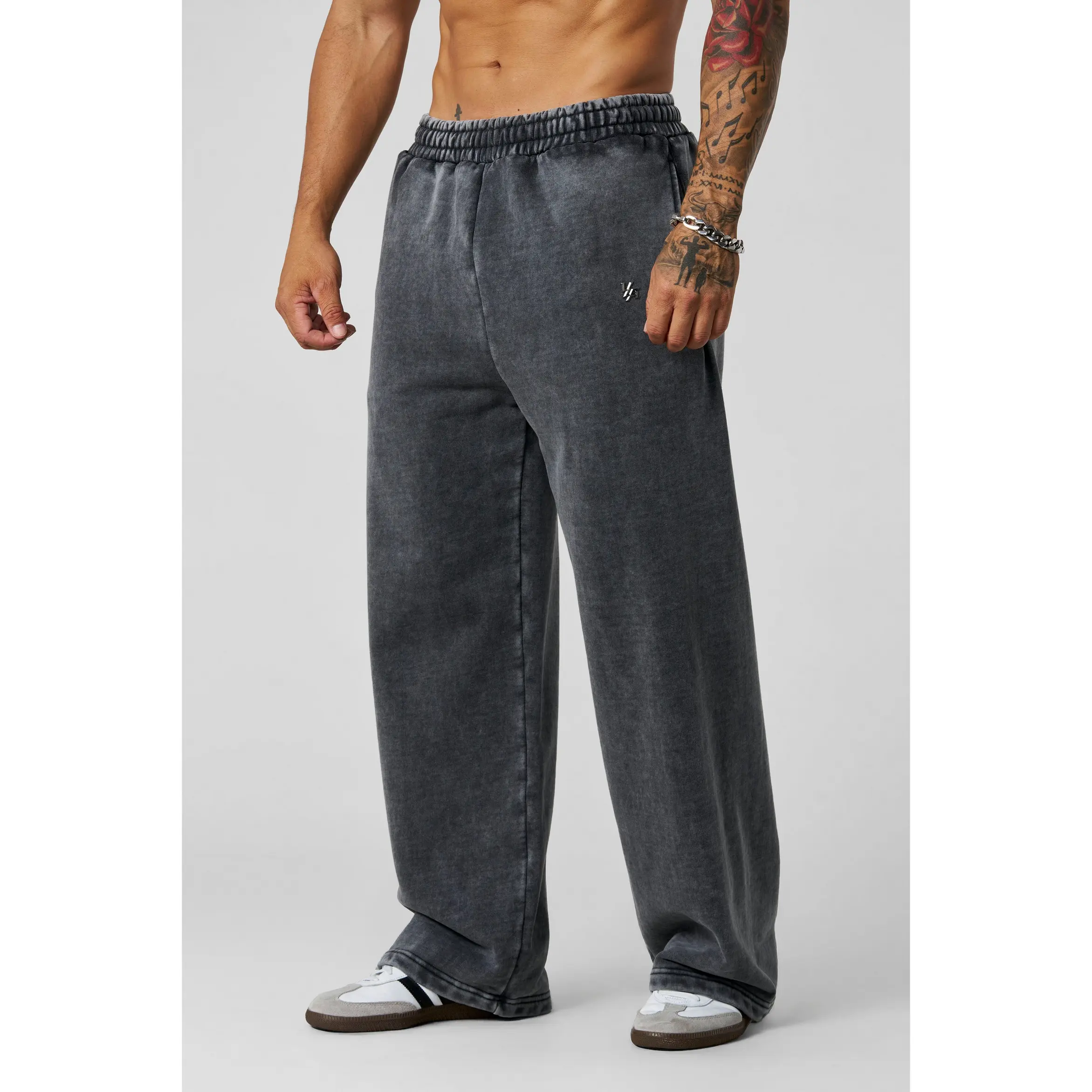 2067 - Elevated Essentials - Baggy Sweats