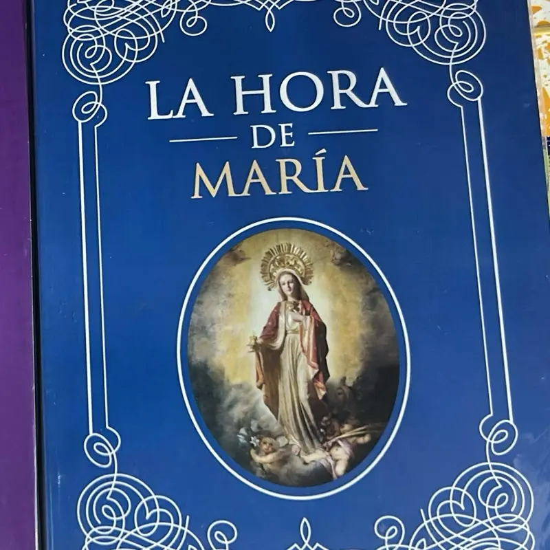 la Hora de Maria Religious Book