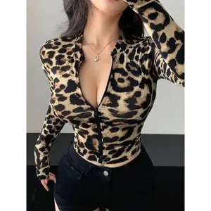 Sexy Leopard Print Long Sleeve Jacket, Zipper Waist Short Coat, Autumn Fashion, Comfortable Polyester Elastane Fabric, WomenswearGift