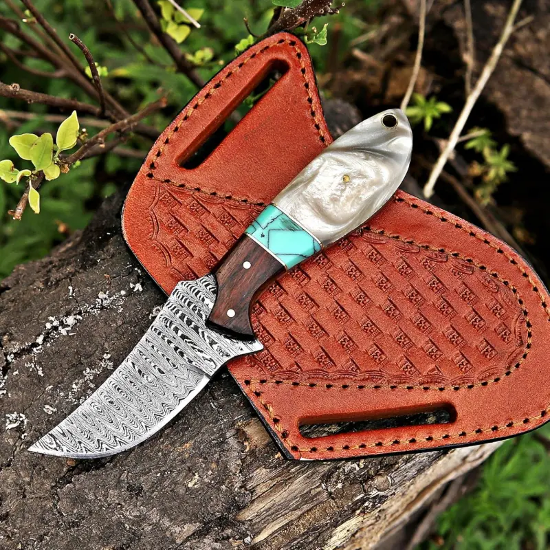 Custom Handmade 7'' Fixed-Blade Hoof Rasp Knife, Cowboy Knife with Turquoise Handle and Damascus Steel Bull Cutter, Cowboy Knives with Pancake Leather Sheath for Outdoor Fishing and Kitchen Use