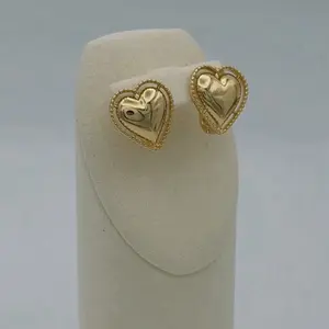 Rodriguezjewelry Heart Earring