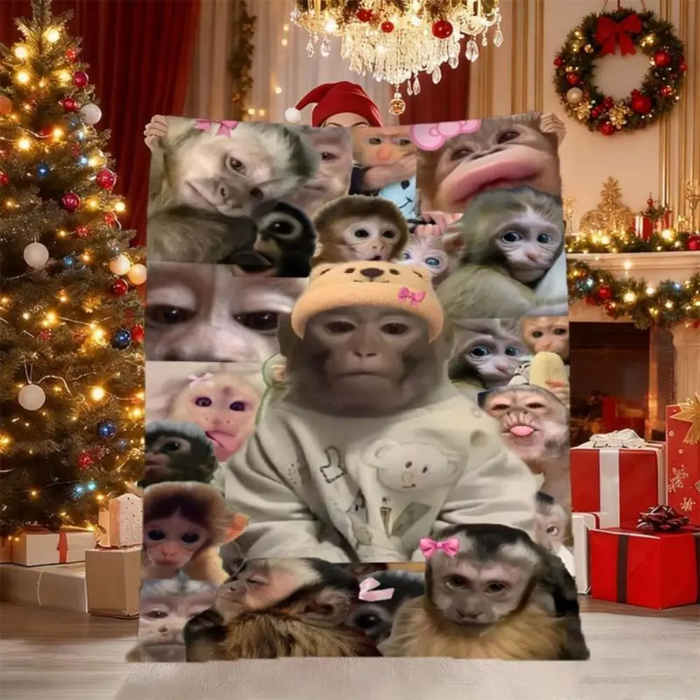 Soft and comfortable monkey patchwork bedspread - anti-wrinkle velvet blanket suitable for all seasons, cute monkey face print, warm blanket, ideal for Christmas, decoration