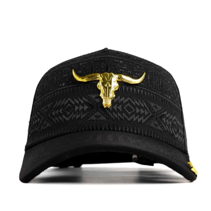 Cap “Long Horn”, Black/Gold, “The King Ranch”.