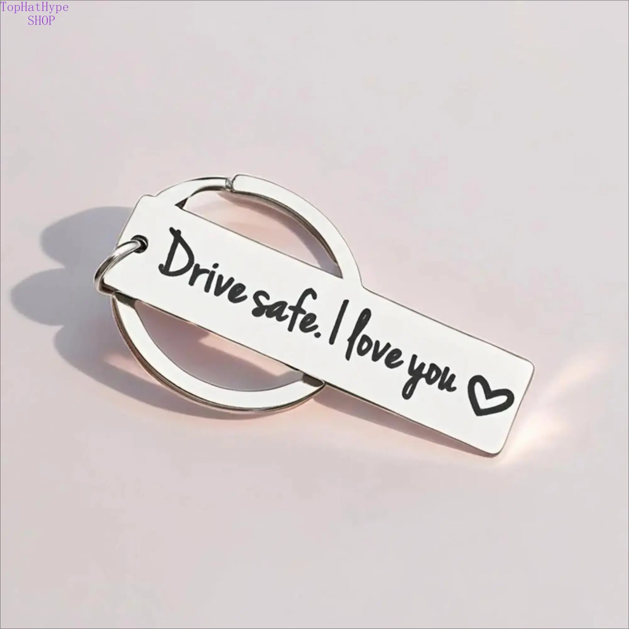Casual Stainless Steel Heart Handle Keychain - Plain Heart-Shaped, Durable Anti-Rust, Cute Chain Accessory Keychain for Automobile Keys, New Drivers, Everyday Carry Gear, Personalized Fashion Gift, Heart Handle Keychains
