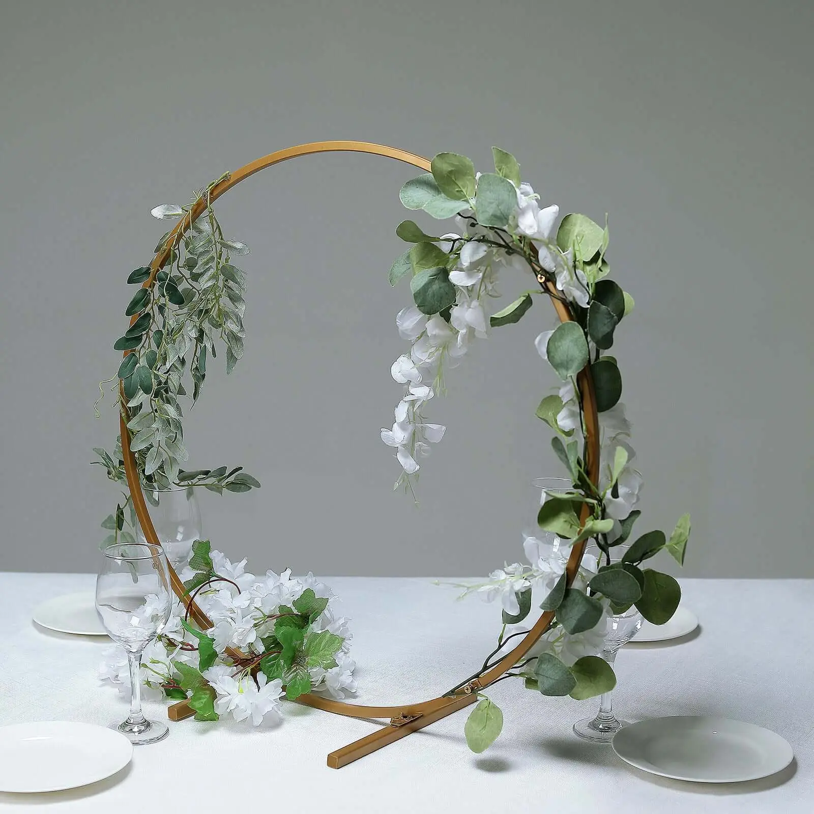24 in Gold Metal Round Wedding Arch Table Centerpiece - Hoop Wreath Tabletop Decor for Receptions, DIY Ornament, Adult-Use All Seasons Artificial Floral Arrangement Centrepiece, Artificial Floral Arrangement Centrepieces