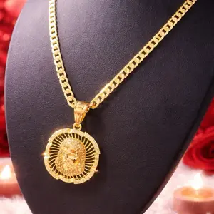 Cadena Cubana con Dije del Señor size  18” – Elegante y Resistente