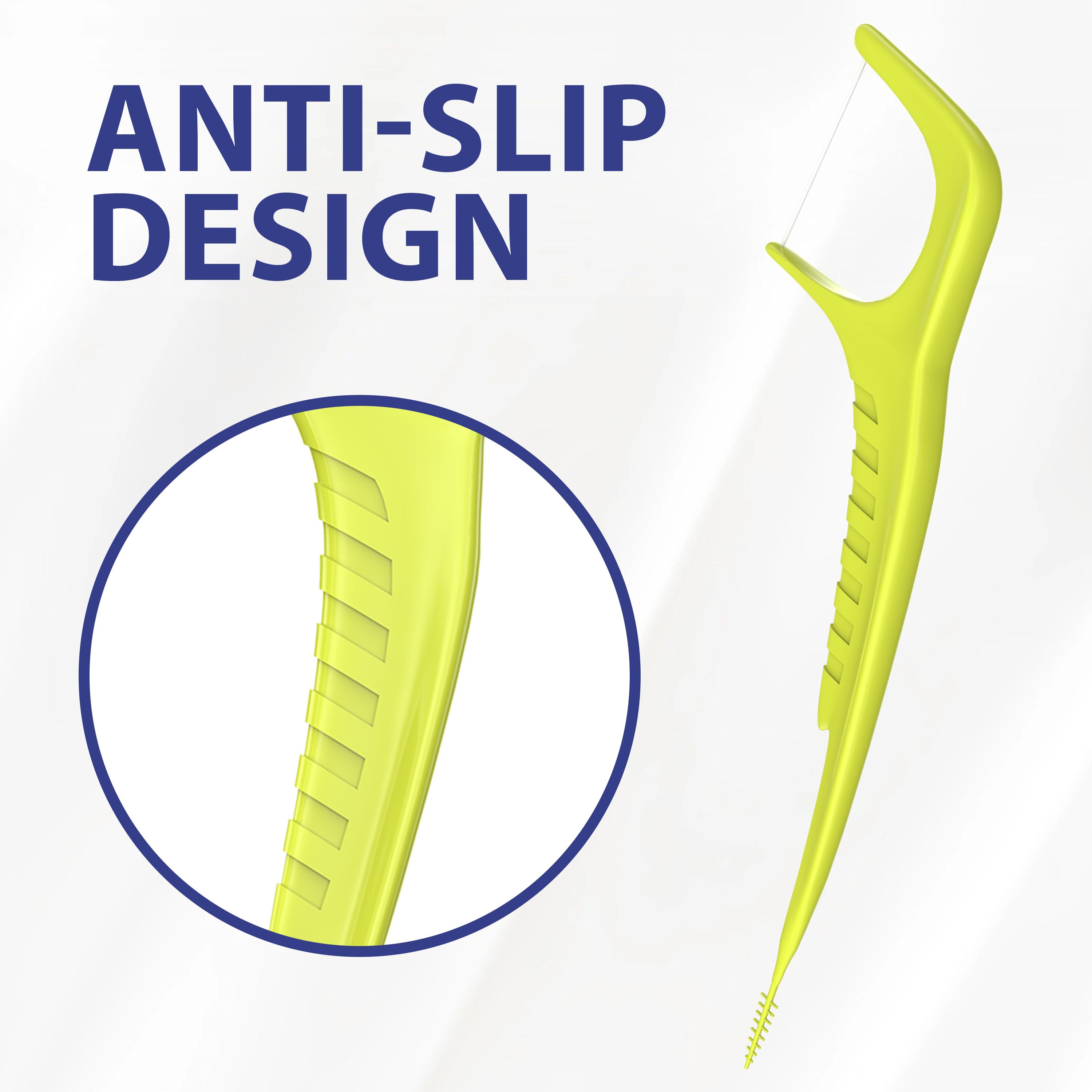 CEELIKE 2-in-1 Floss Pick for Efficient Cleaning, Gum Care, and Fresh Breath - 150 Pieces Mint Flavor Daily Care