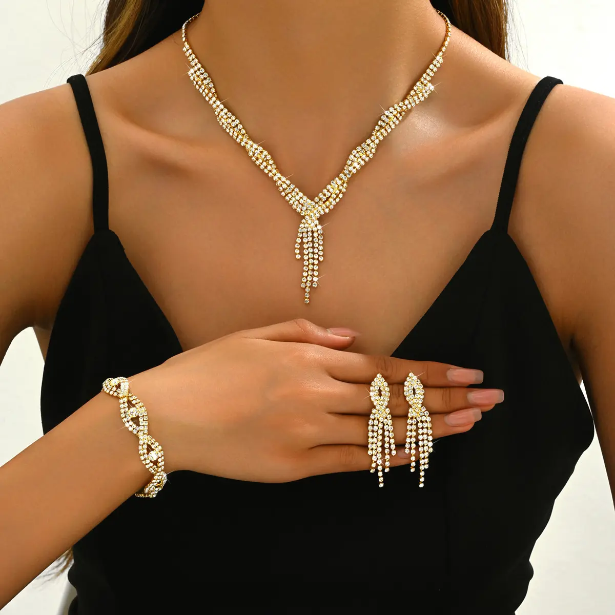 Unice Gold Bride Necklace Earrings Set Bridal Wedding Jewelry Sets Rhinestone Prom Costume Choker Necklaces for Women