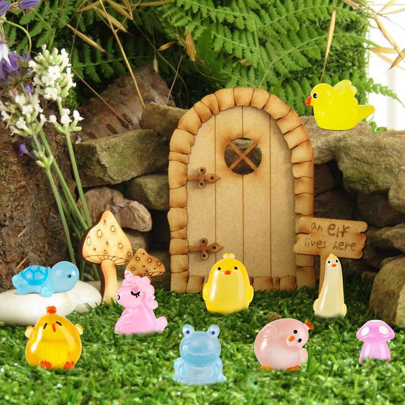 20pcs Mystery Bag Mini Glow Animal Mushroom Resin Models-Surprise Blind Bag Experience for Dollhouse,Fairy Garden Decor,Birthday Party Favors & DIY Crafts,Craft Kit|Playful Design|Realistic Ornaments gift Decoration Magical trinkets Figures blind box