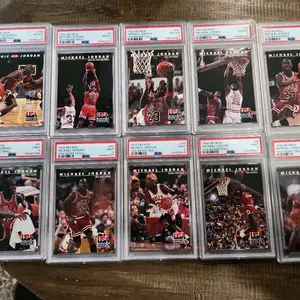 10 Michael Jordan cards PSA graded