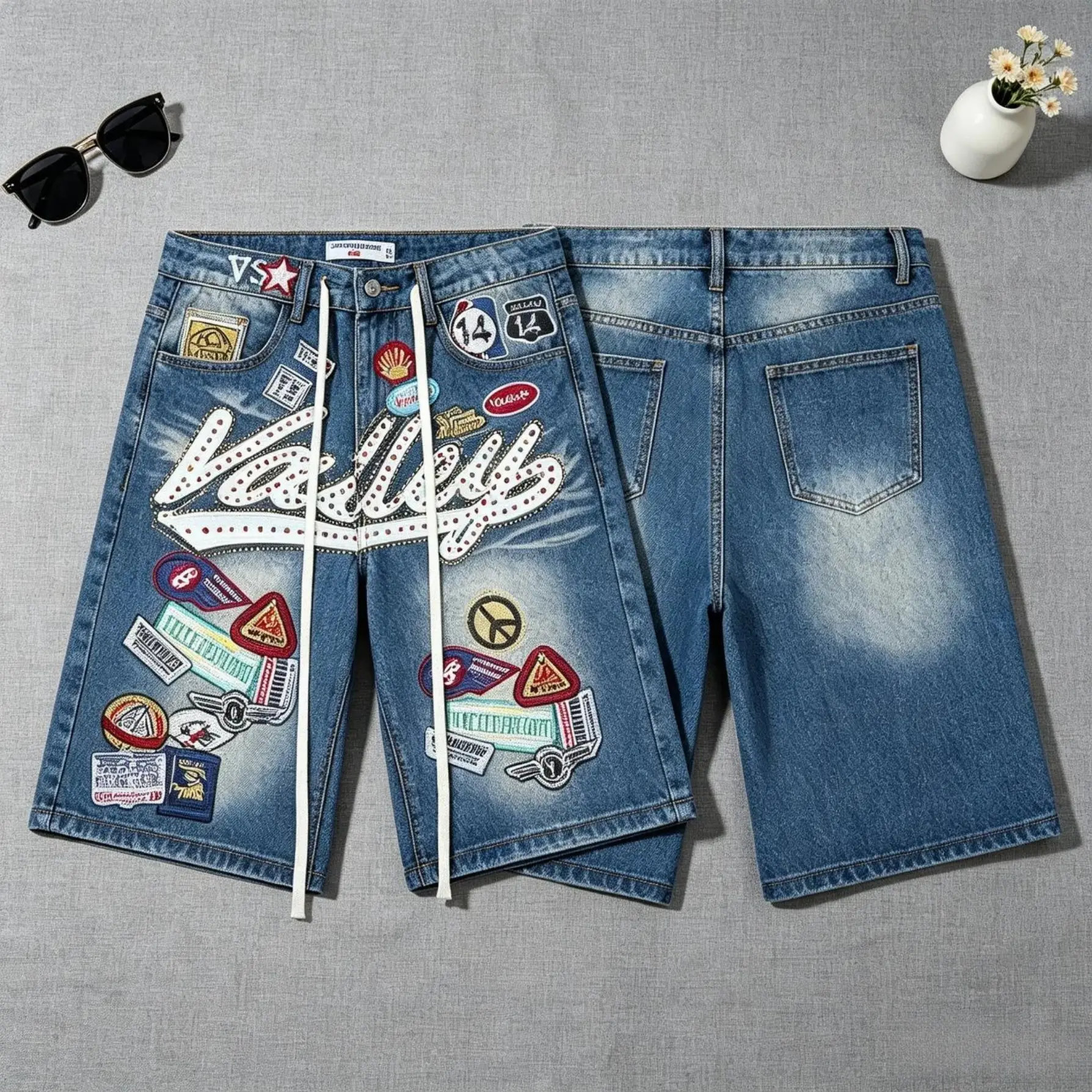 VALE Mens Y2K Hip Hop Full Rhinestone Black Baggy Denim Shorts Letter Embroidery Cartoon Graphic Loose 2026 Coachella Festival Streetwear Jorts