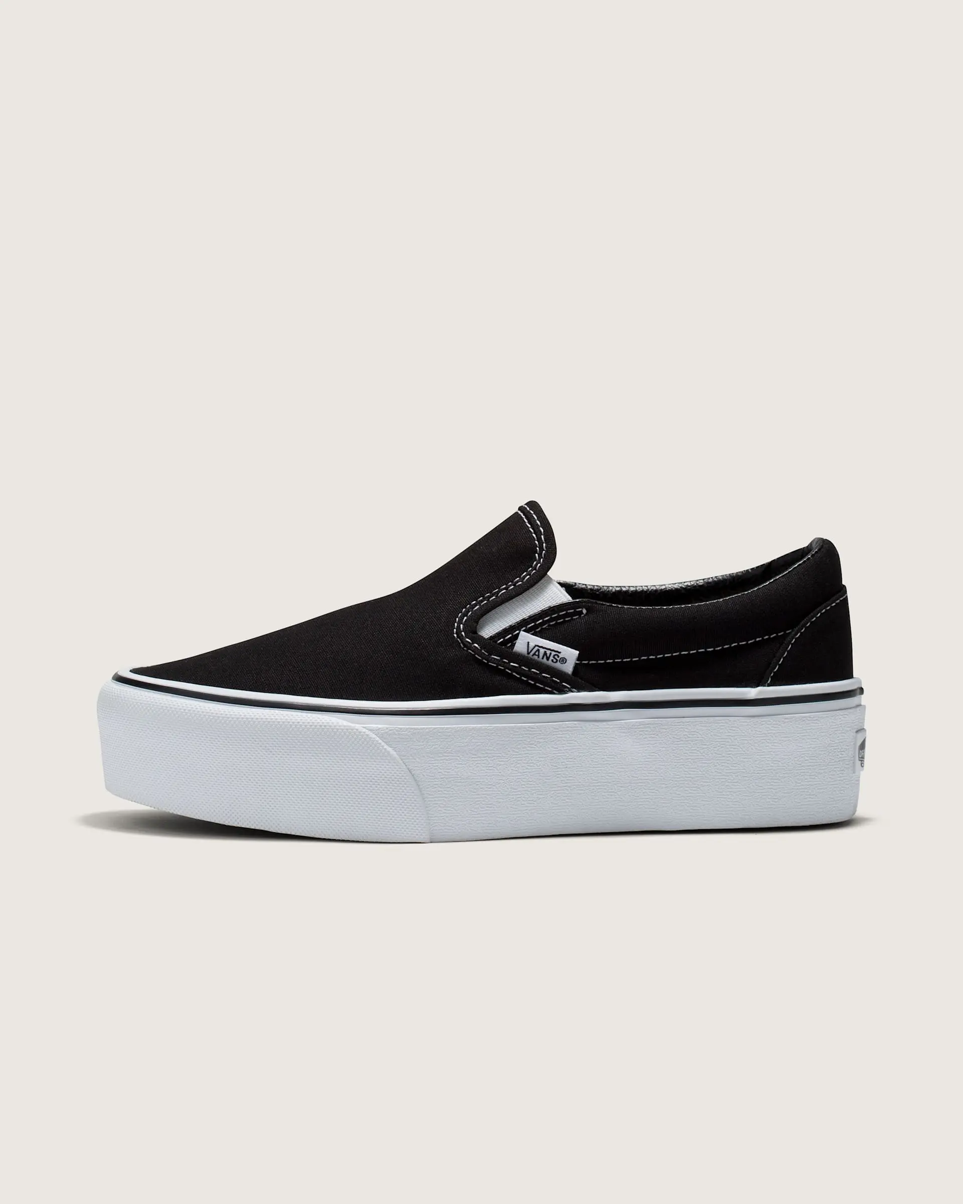 Vans Unisex Classic Slip-On Platform Low Top Shoe​