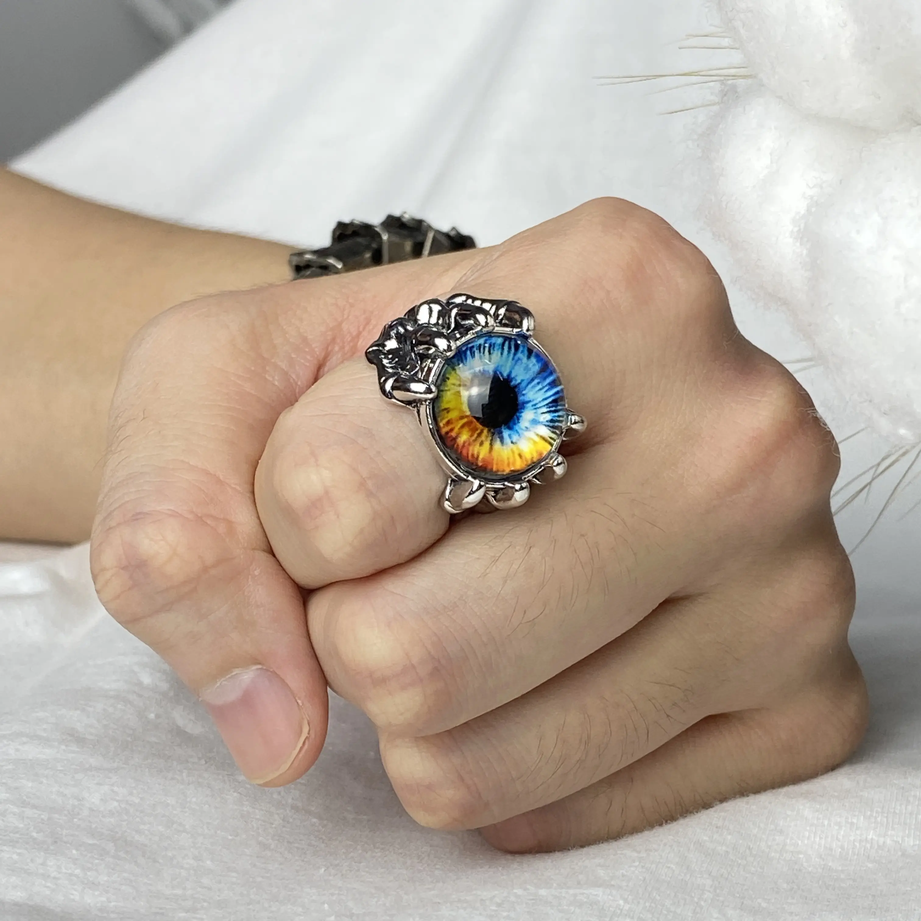 Dark Souls trilogy Chaos Ring Stylish Cosplay Jewelry for Anime Lovers ...