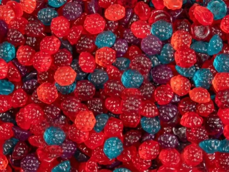Bulk Bag Mixed Gummi Berry Candies - Chewy, Sweet, Colorful Pick-and-Mix Gummies, Natural GMO-Free Jelly Snacks with Water, Wax, Gelatin, Kids' Fruity Treat Option