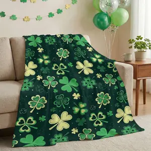 St Patricks Day Shamrock Throw Blanket Warm Cozy Soft Ireland Clovers Flannel Fleece Blanket for Bedroom Sofa Room Home Decorative Fuzzy Blanket 50''x60''