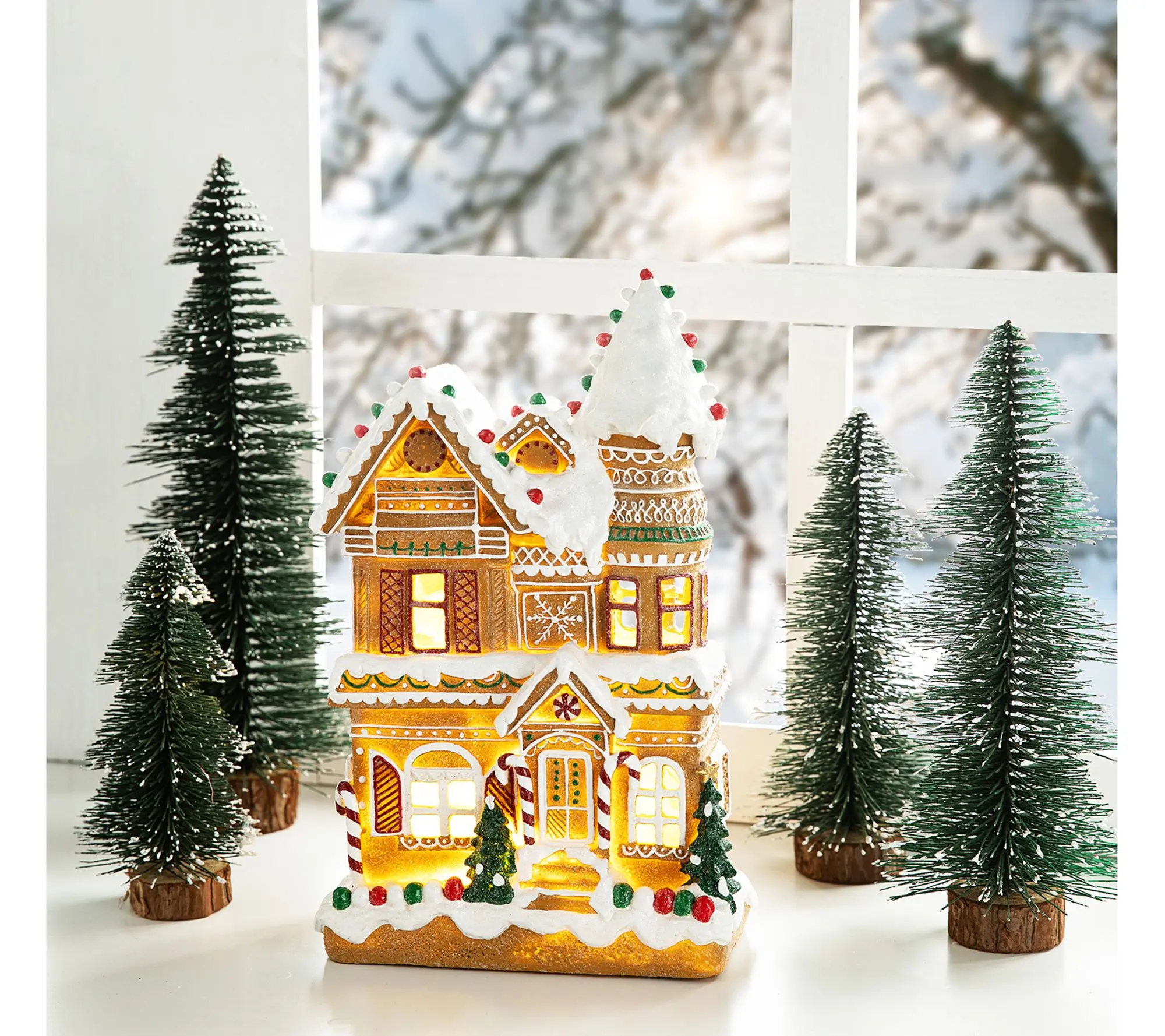 Glitzhome 12"H Lighted Christmas Gingerbread House Table Decor