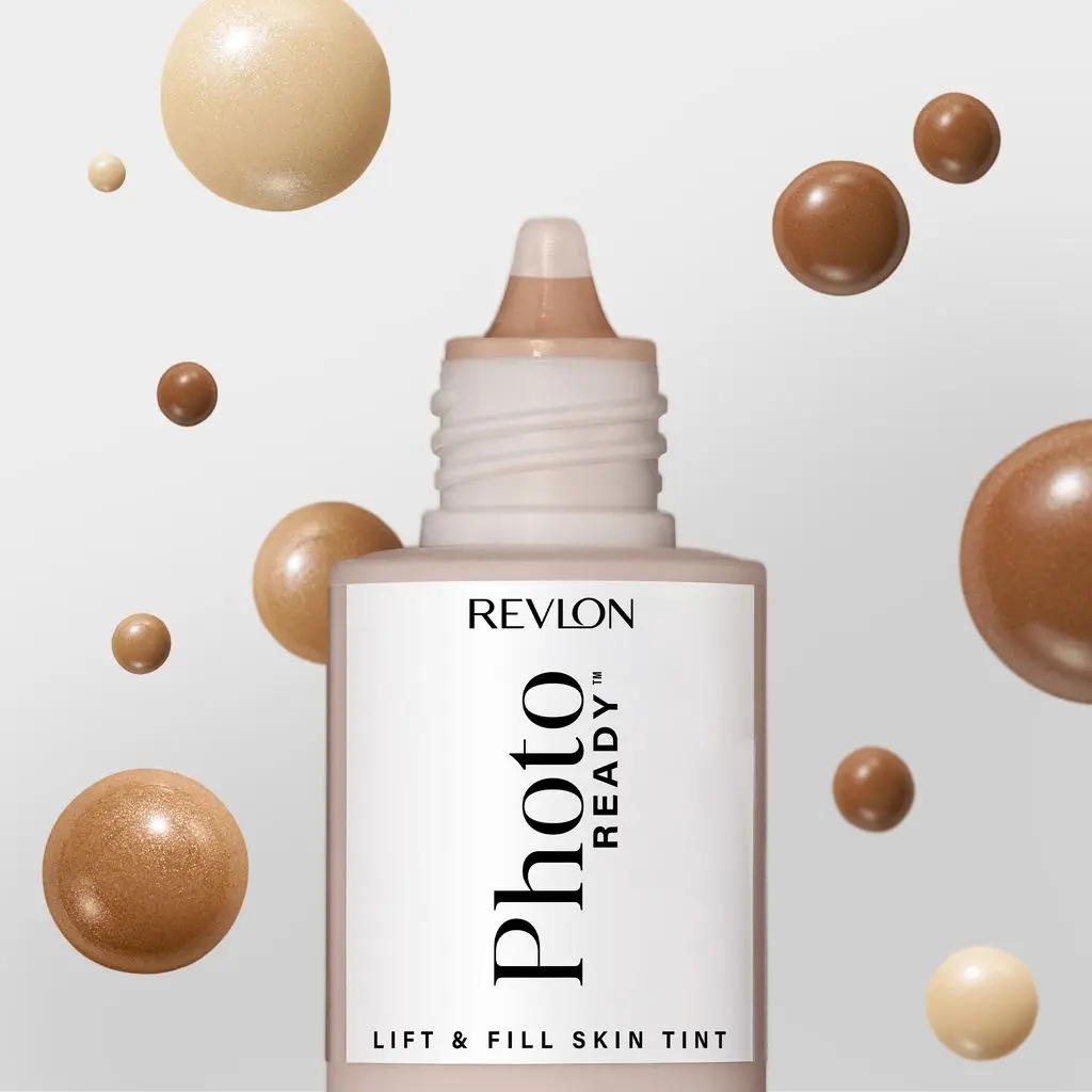 Revlon PhotoReady Lift & Fill Dewy Skin Tint