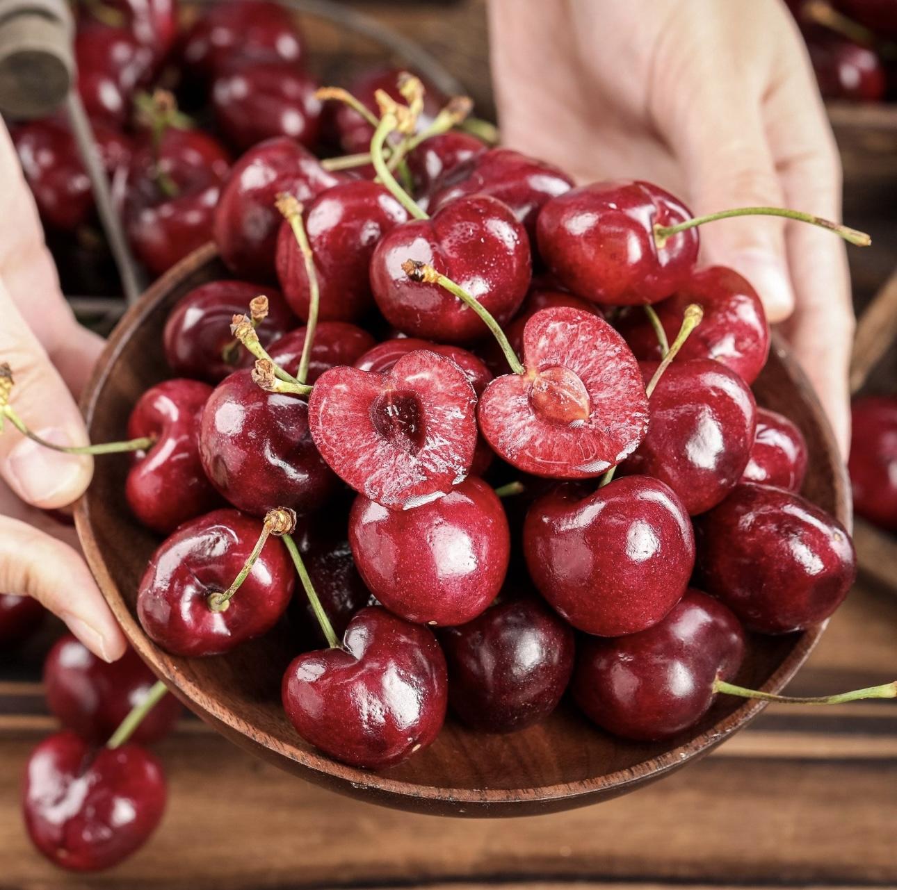 Cherry Seeds for Garden Planting, Fruit  Seeds Suitable for Outdoor Yards and Home Gardens, Potted or Ground Growing