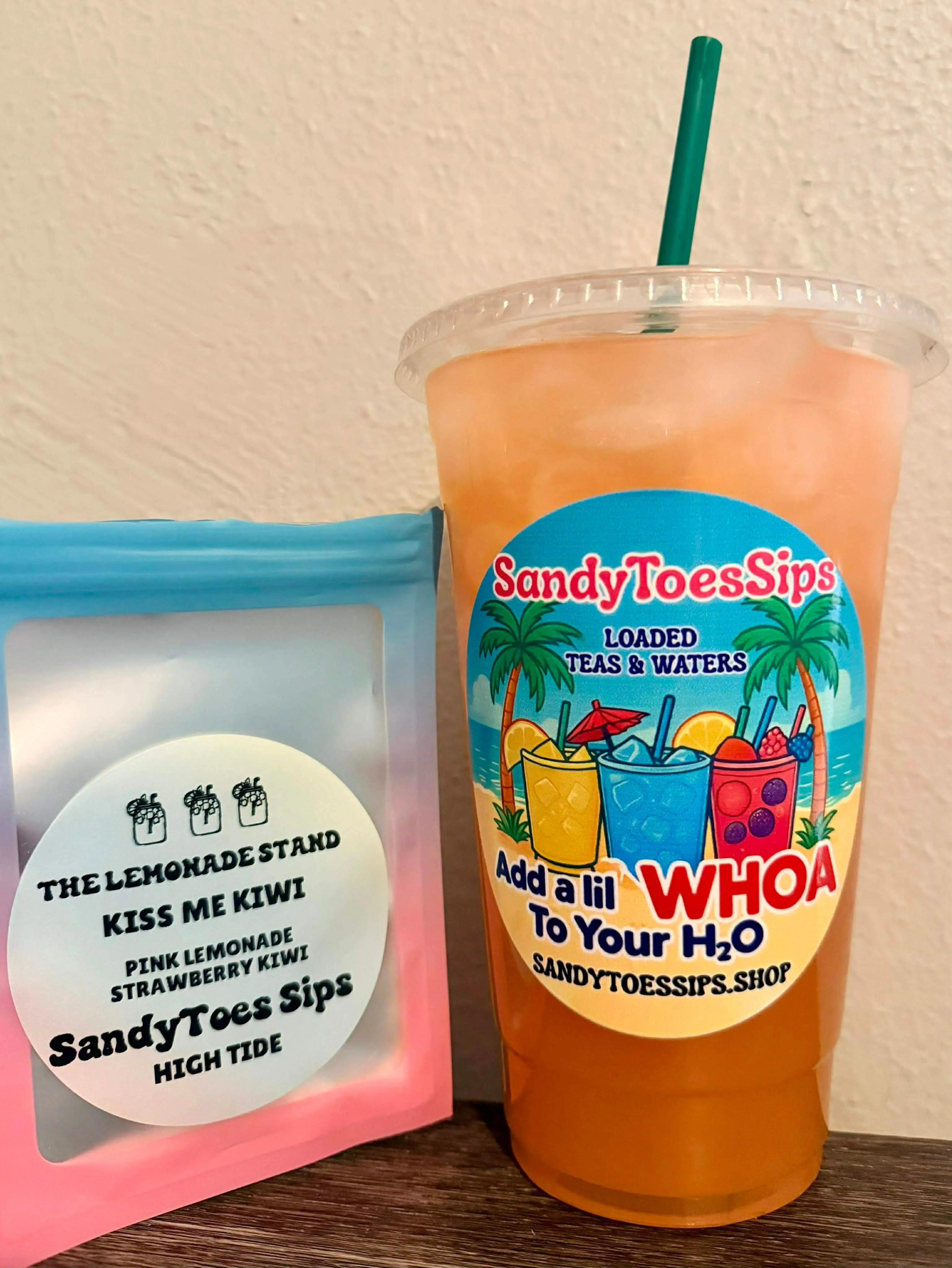 KISS ME KIWI Fruit Tea & Loaded Water, Sugar-Free, Gluten-Free Beverage