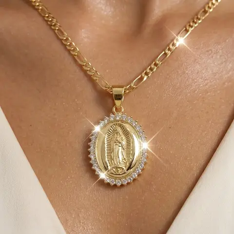 Women's 14K Gold Plated Faith Style Necklace - Removable Guadalupe Virgin Mary Classic Pendant, 50cm (19.69in) Chain, Durable Cubic Zirconia, Nickel-Free, Easy to Style, Anniversary Gift for Daily Wear, Parties