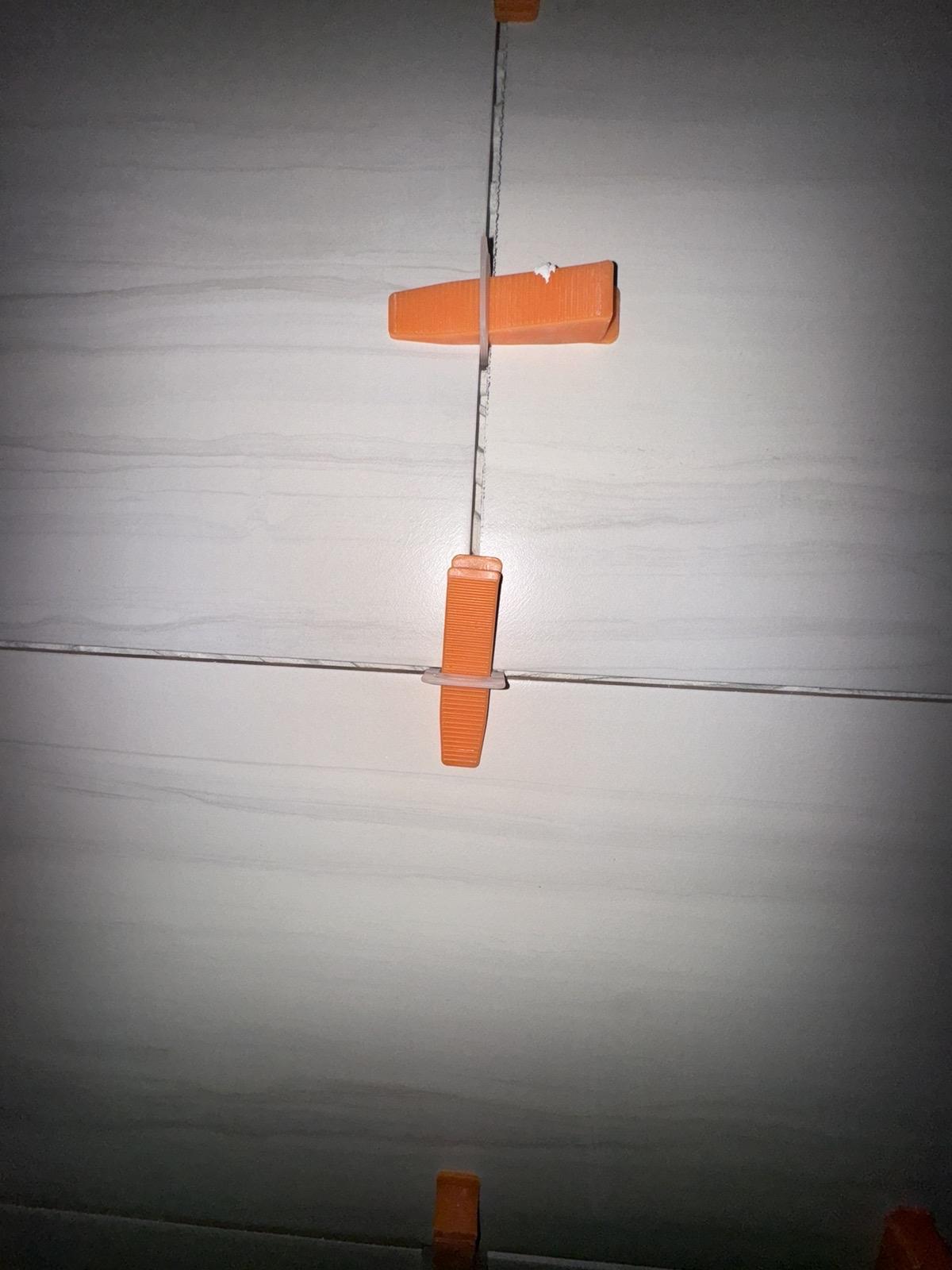 Tile Leveling System Clips for Precise Flooring Installation