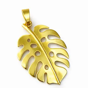 Maite Jewelry.                                                 MONSTERA DORADA