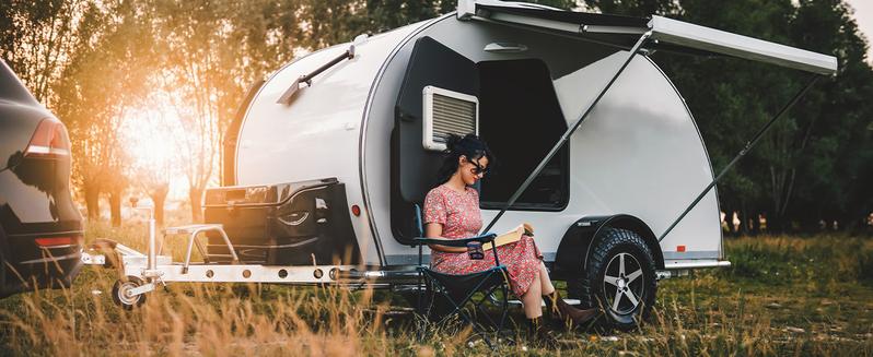 Adjustable Trailer Hitch with Hook, Fits 2.5-Inch Receiver（Key Points）,Tri-Ball (1-7/8" x 2" x 2-5/16") Drop Hitch, 6 Inch Drop Hitch, 18500 LBS GTW-Class 3 Tow Hitch for Heavy Duty Truck, Black