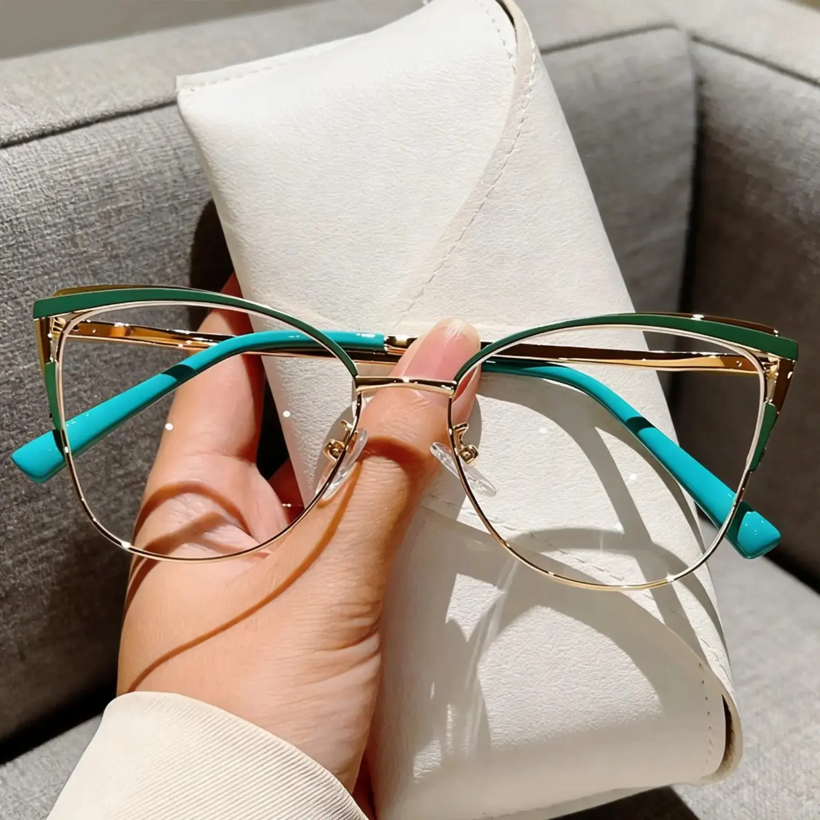 Unisex Cat-Eye Metal Frame Blue Light Blocking Glasses, Lightweight Comfort Clear Lens Eyewear, Anti-Blue Light Glasses for Daily Screen Use,back to school,back to school haul