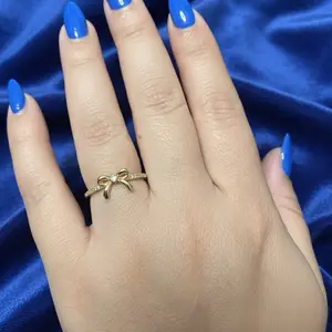 Beautiful Ring Size 8”Elegant Gold-Tone Open Design for Women's Fashion Accessories