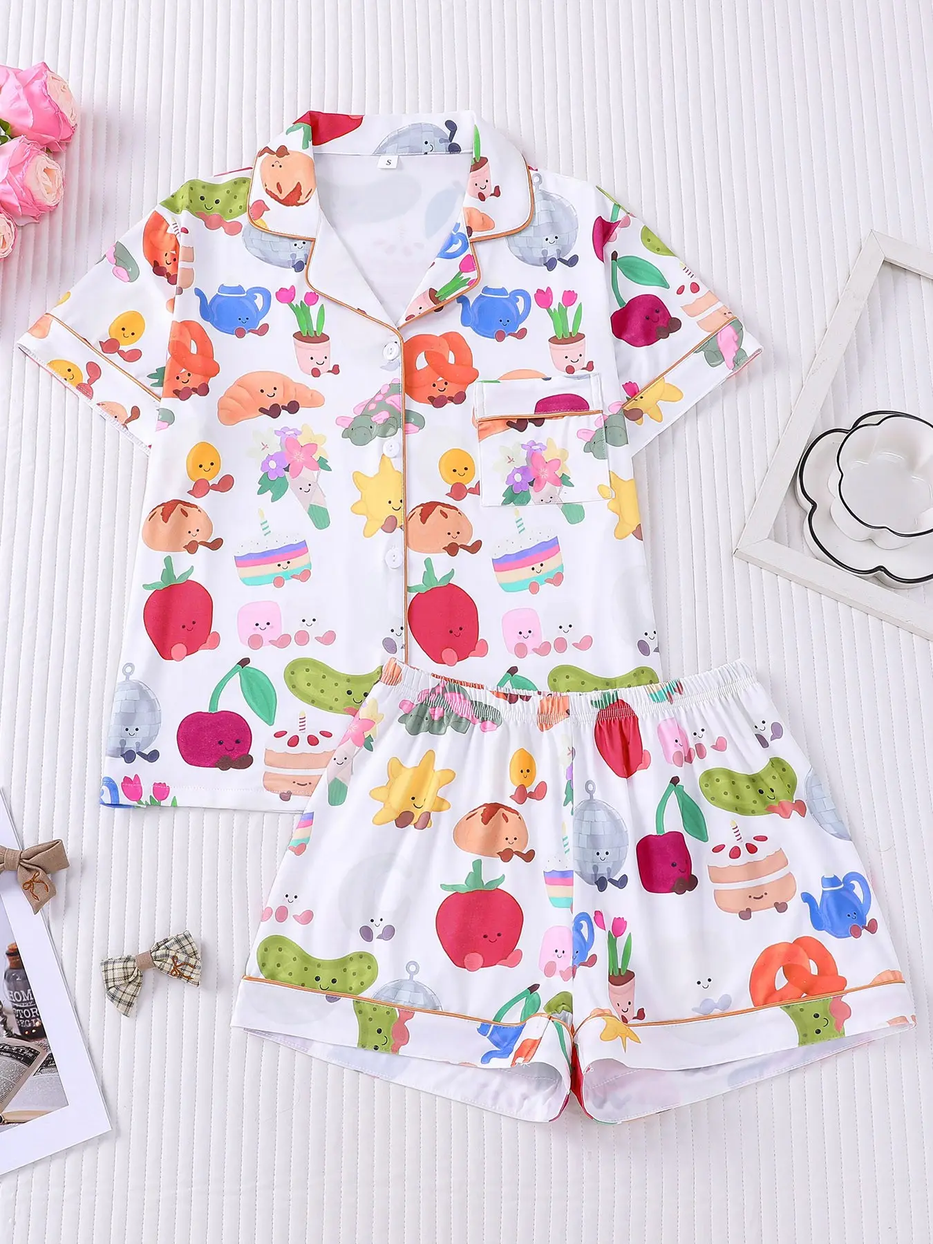 Women's 2-Piece Casual Soft Breathable Fabric Pajama Set, Cute Cartoon Food Print Pocket Short Sleeve Top and Shorts, Loose Comfortable Wearable Loungewear for Outdoor, Summer Homewear