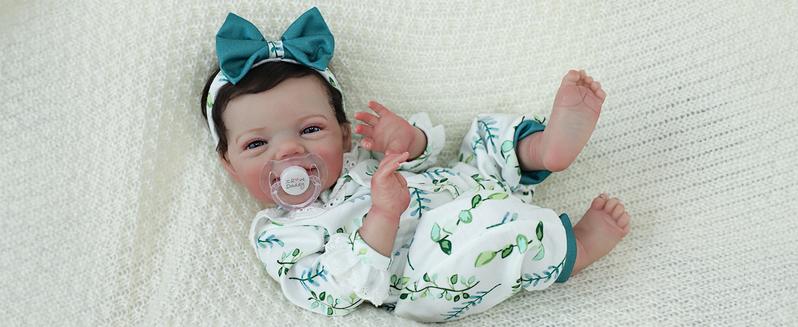 [WOOROY] Reborn Baby Doll - Excellent Gift for Birthday Christmas Gift and New Year, 18 In Lifelike Realistic Baby Doll Soft Vinyl Limbs & Head with a Soft Cloth Body Doll for Kids Age 3+