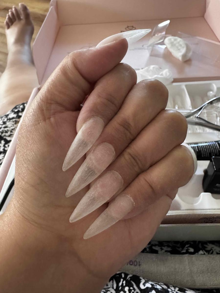 Item: 224PCS Long Stiletto All in One Kit