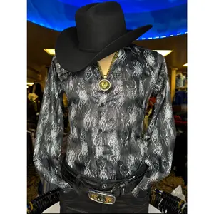 *NEW* Men's Modern Fit Shirt