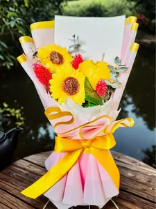 Mini Candle Bouquet - Handmade Rose Shaped Candle & Scented Wax Melts Decorative Flowers Elegant Wrapping Perfect for Gifting or Decorating Any Space