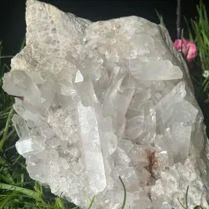 Large Natural Quartz Cluster