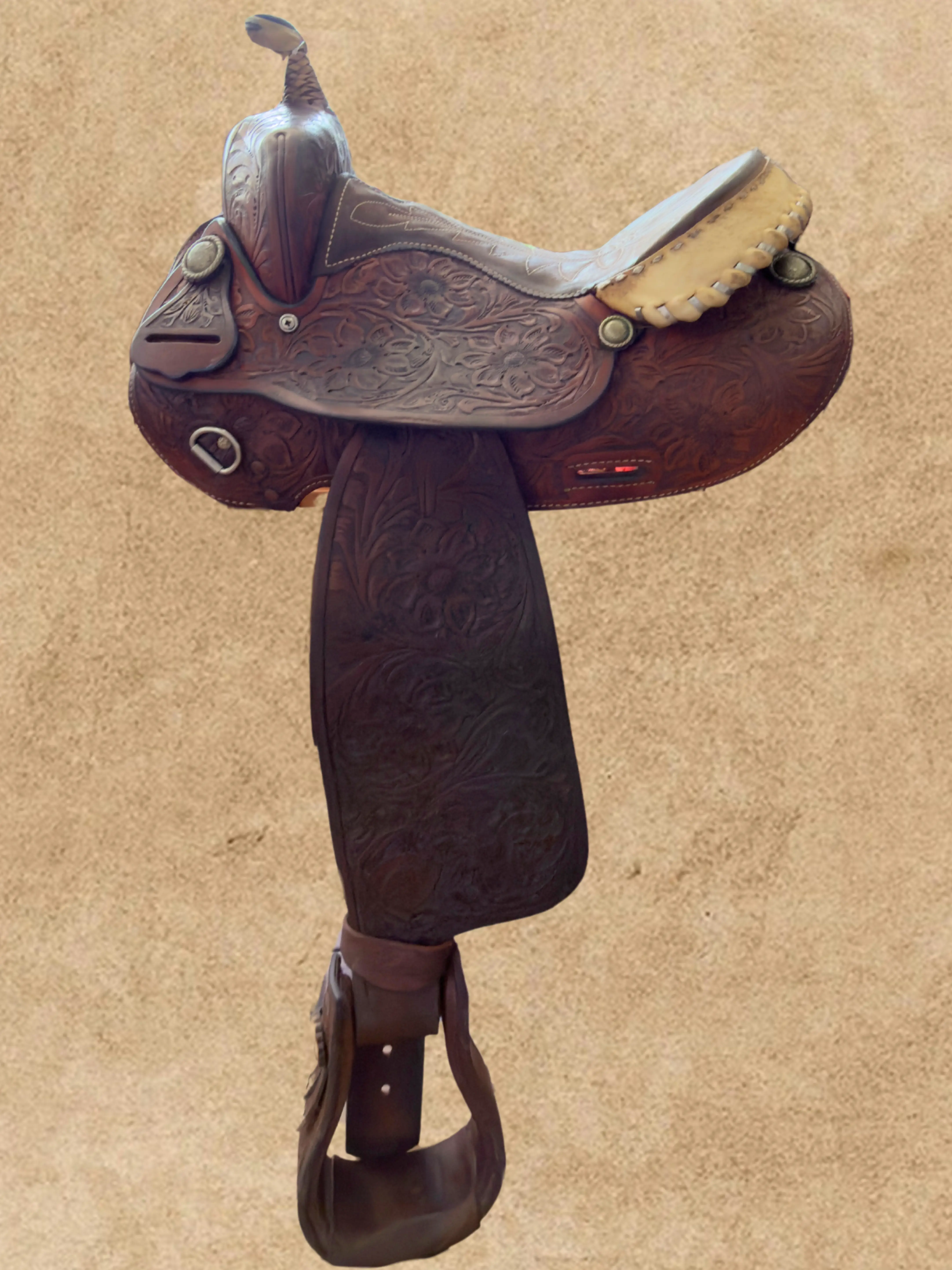 Pre-Owned 1968 Hereford Leather Barrel Saddle - 14" Barrel Fit, Western Equestrian Horseback Riding Saddle