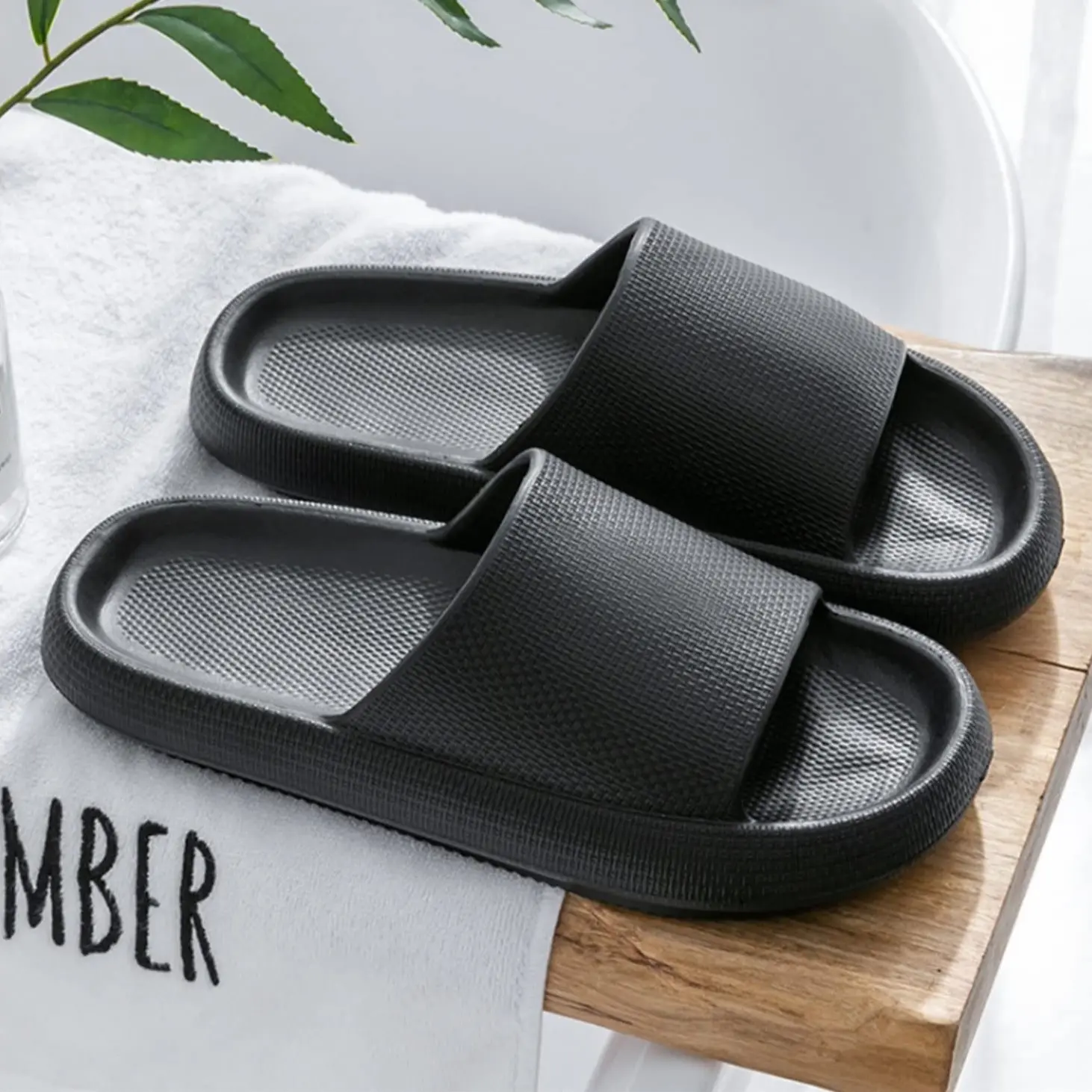 Unisex All Seasons EVA Home Slippers - Single Pair, Lightweight Soft Comfortable Thick, Multi-Color Indoor Casual Bathroom Shower Slippers, Men/Women Indoor/Outdoor Dual-Wear Home Supplies