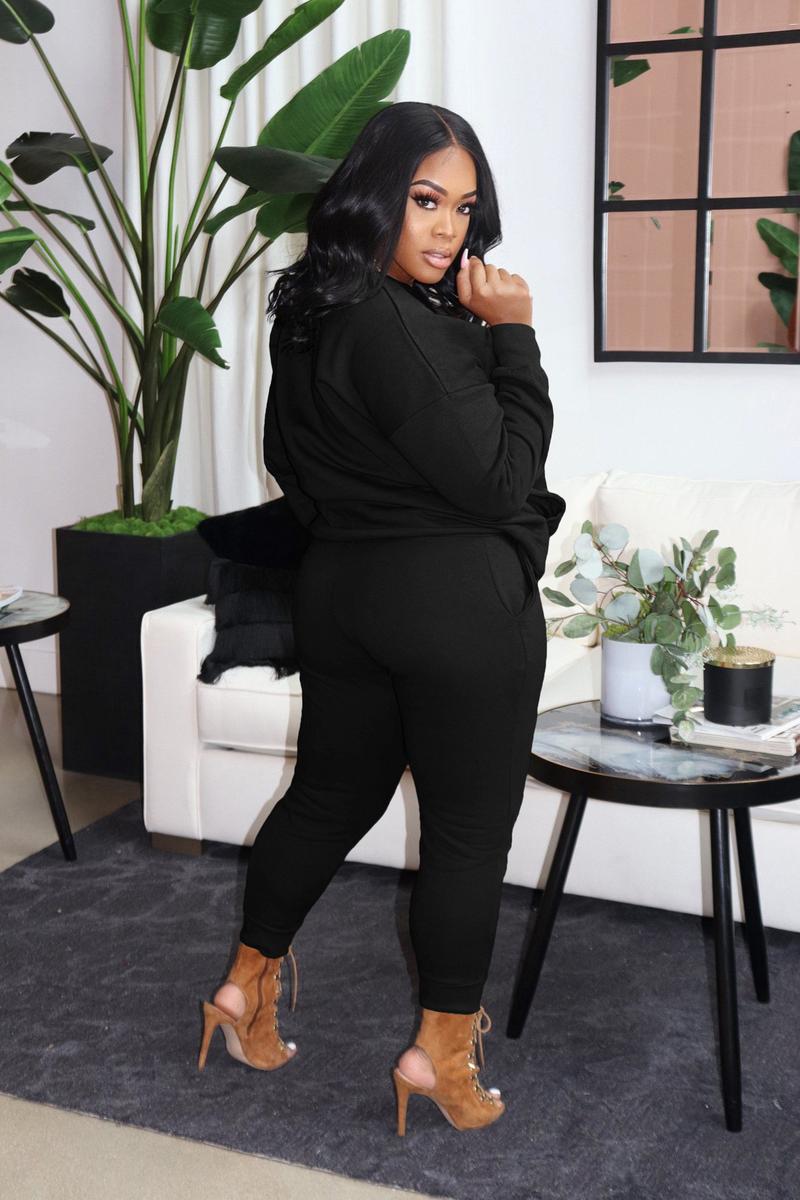 USBOUTIQUECHIC Women's Plus Size Black Fitted Crewneck Sweatshirt & Drawstring Waist Sweatpants Set Casual Round Neck Long Sleeve Pullover & Trousers for Fall Winter Clothing Outfits Minimalist Style USBOUTIQUECHIC Women's Plus Size Black Fitted Crewneck Sweatshirt & Drawstring Waist Sweatpants Set Casual Round Neck Long Sleeve Pullover & Trousers for Fall Winter Clothing Outfits Minimalist Style