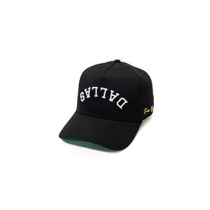 Precurved Dallas Snapback - Classic Black