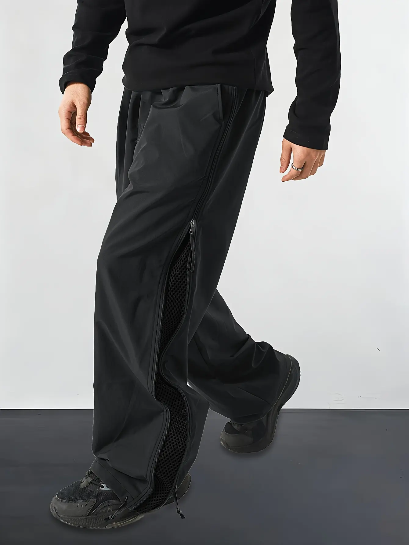Best seller in the US market! High-street functional side-zip mesh parachute pants — breathable wide-leg cargo casual trousers
