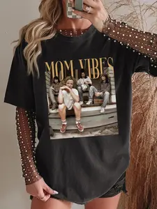 Women's Mom Vibes Round Neck Graphic Tee, Casual Comfy Tee, Fashion Casual Short Sleeve T-shirt for Daily Wear, Ladies Summer Clothes, Top, Streetwear Tshirt