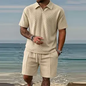 Men's summer V-neck short-sleeve top and shorts set, color-block V-neck design, perfect for outdoor and indoor summer wear, casual and stylish, regular fit, an essential item for everyday commuting. SpringStatements