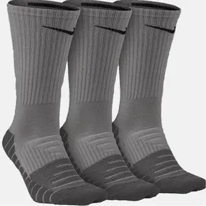 Nike Everyday Max Grey Cushioned Training Size Large 8-12 Crew Socks 3 Pack